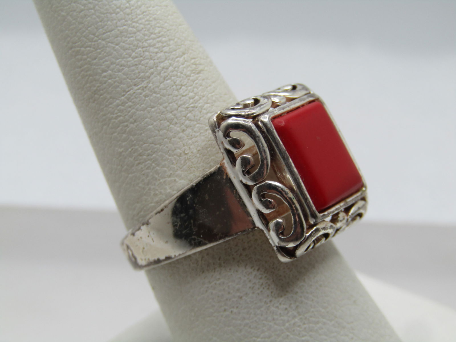 Silver Tone Faux Coral ring, Sz. 8.5, 1990's, Scrolled - 4