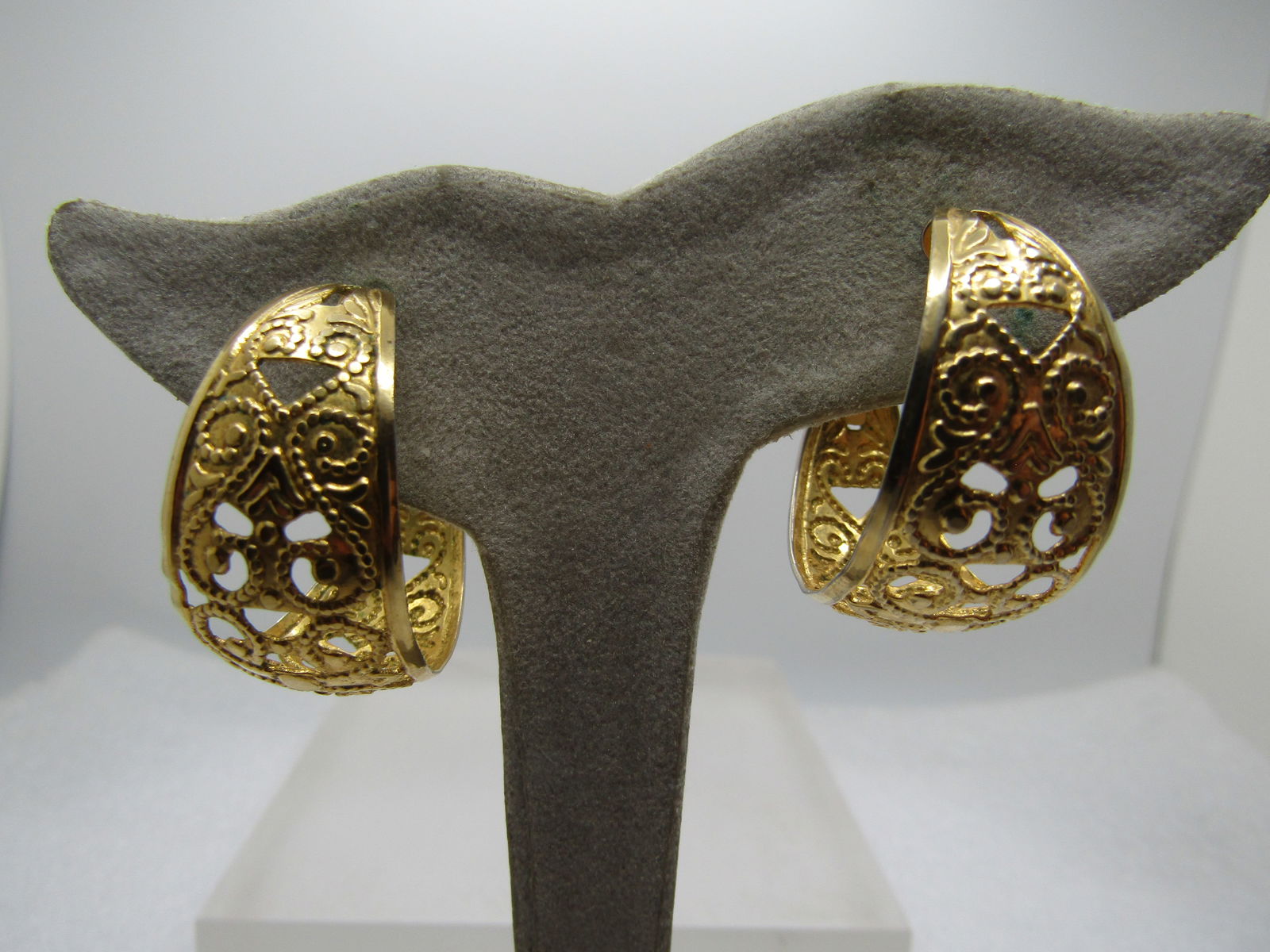 Vintage Wide Filigree Hoop Earrings, Pierced, 1980's, 1-1/8" - 3