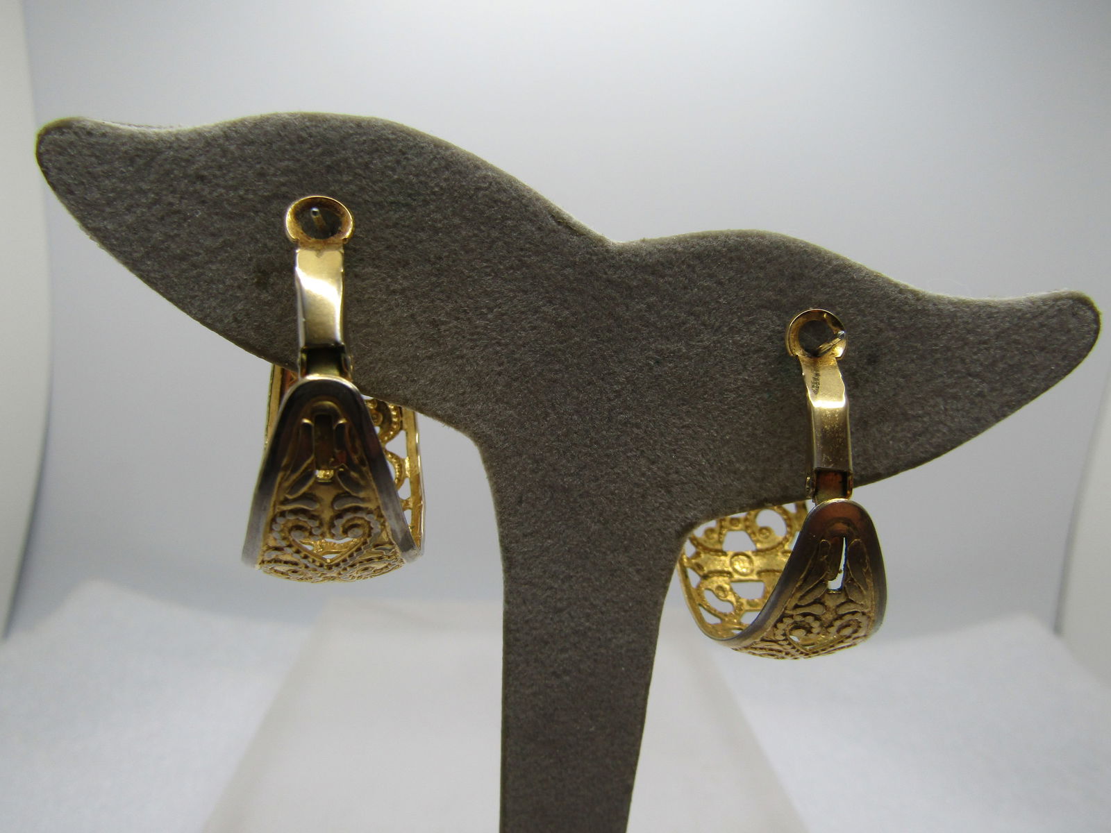 Vintage Wide Filigree Hoop Earrings, Pierced, 1980's, 1-1/8" - 4