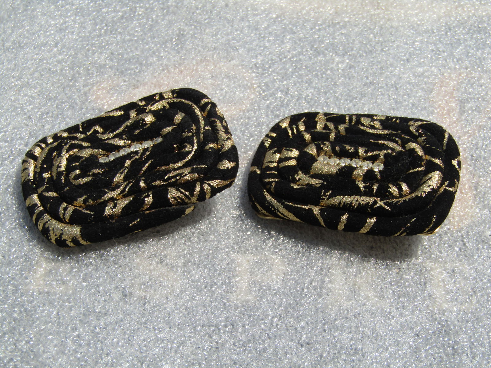 Vintage Black & Gold Wrapped Fabrich Earrings, Pierced, Rhinestone Center, 1980's Fabulous - 5