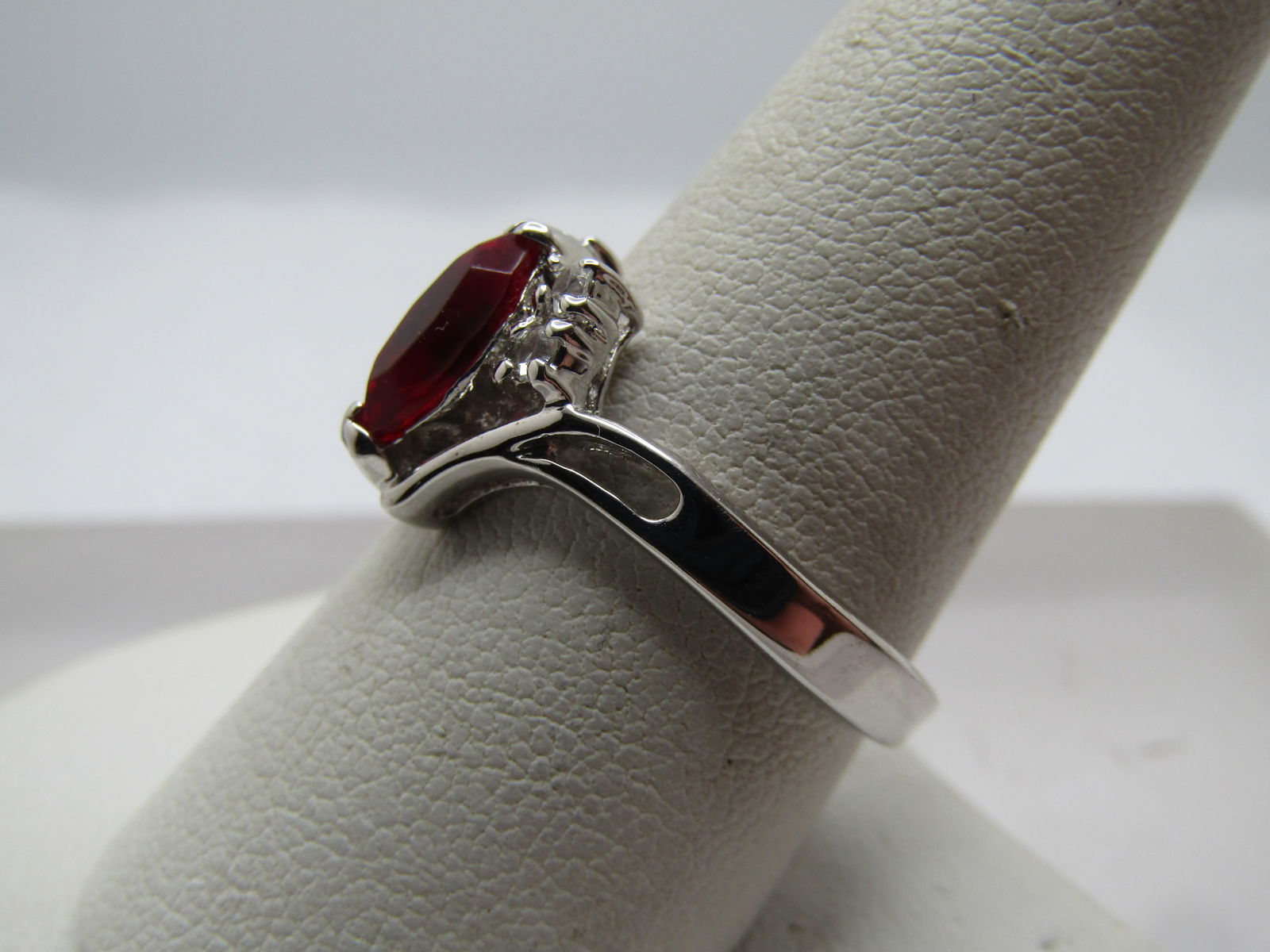 Vintage Red & Clear Stone Ring, Sz. 9.5, 1970's-1980's - 3