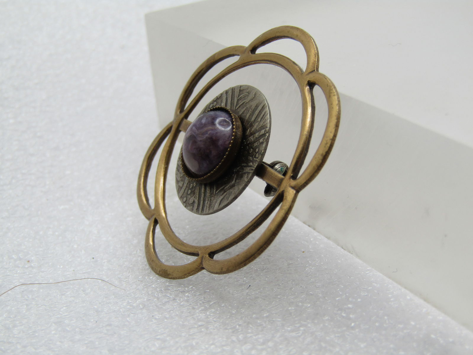 Vintage Purple Agate Two-Tone Brooch, Scalloped, 1980's-1990's - 2