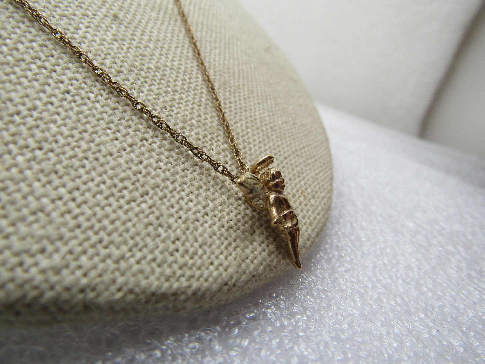 Vintage 10kt Gold Angel Pendant on 14kt G.F. Chain, 18", 1980's - 4