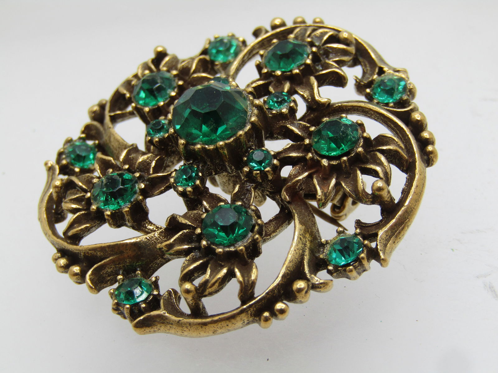 Vintage Green Rhinestone Spiral Blossom Brooch, Signed Coro 1960's - 3