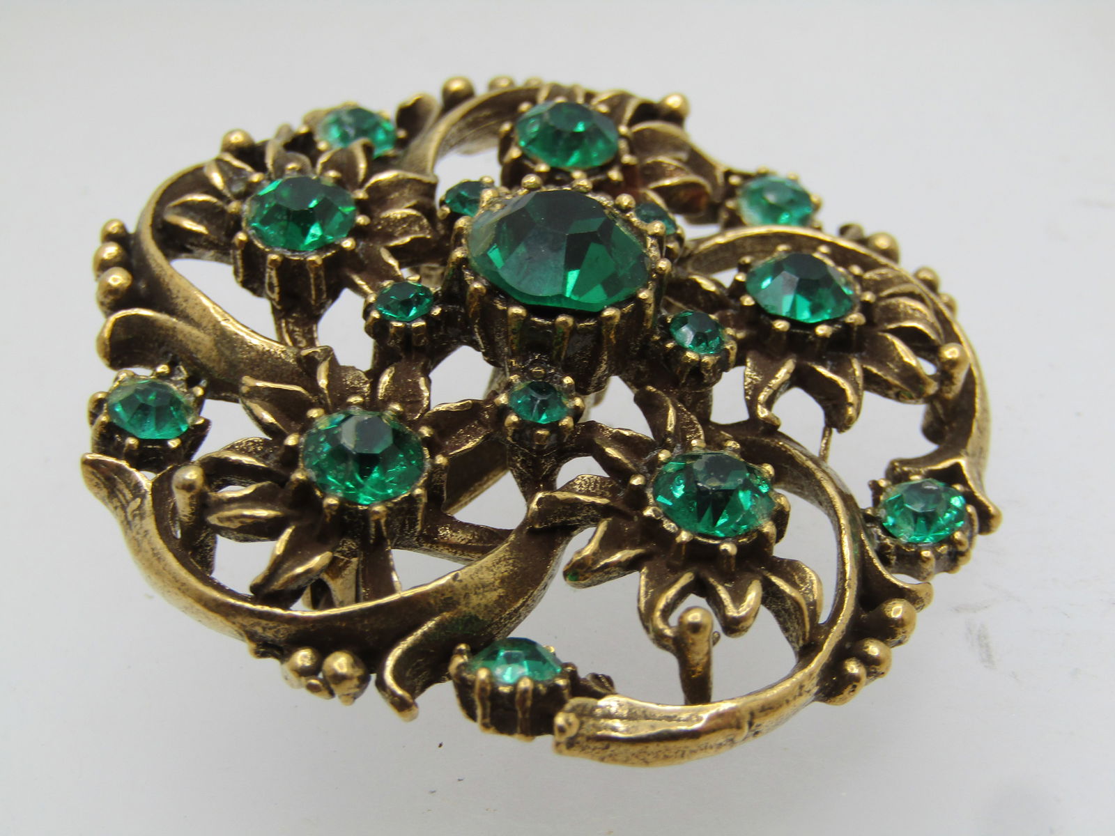 Vintage Green Rhinestone Spiral Blossom Brooch, Signed Coro 1960's - 4