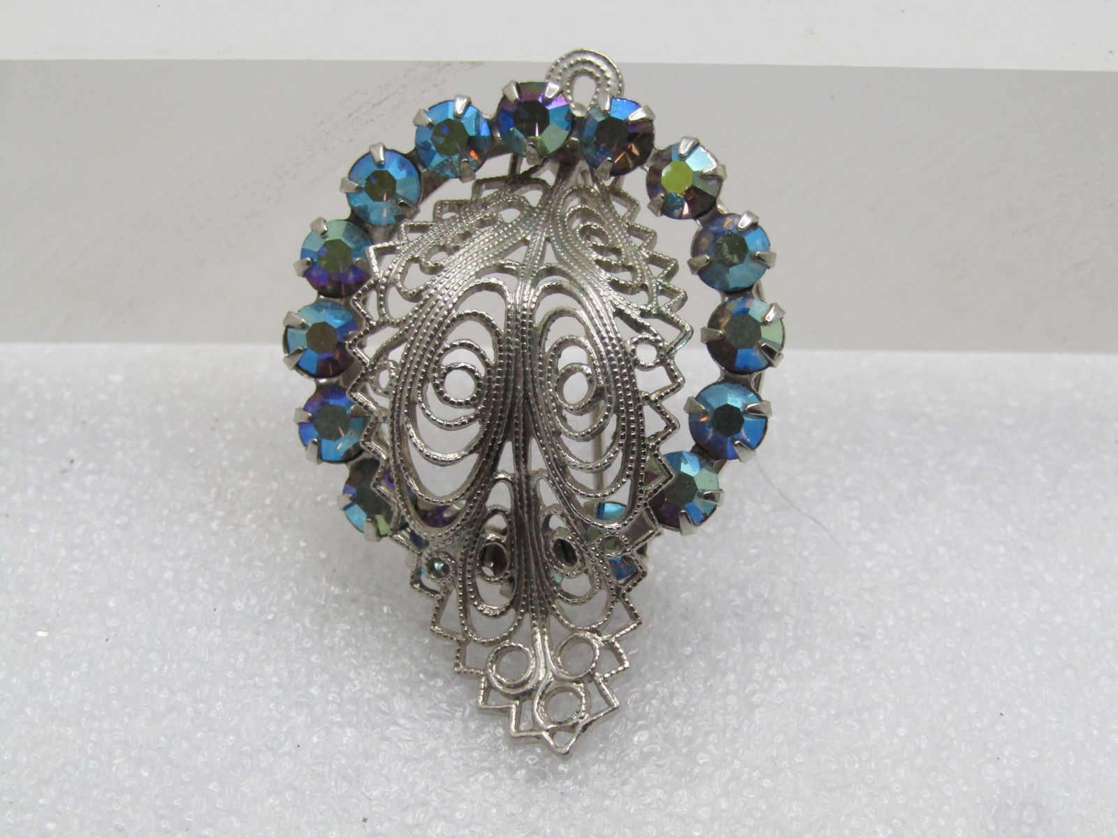 Vintage Blue Aurora Borealis Rhinestone Brooch, Filigree, 1960's - 3
