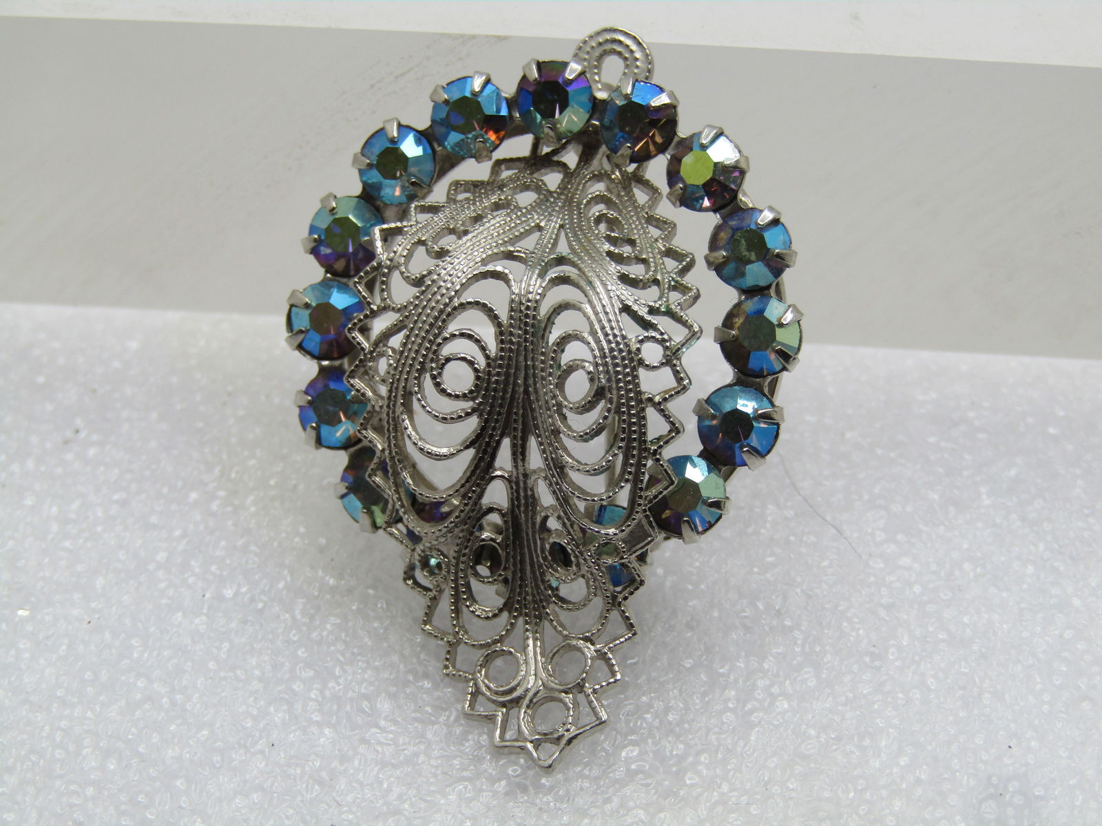 Vintage Blue Aurora Borealis Rhinestone Brooch, Filigree, 1960's - 4
