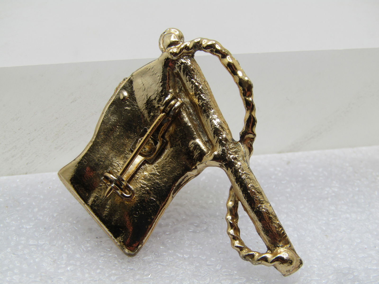 Vintage Red/Clear/Blue USA Flag Brooch 1960's-1970's - 4