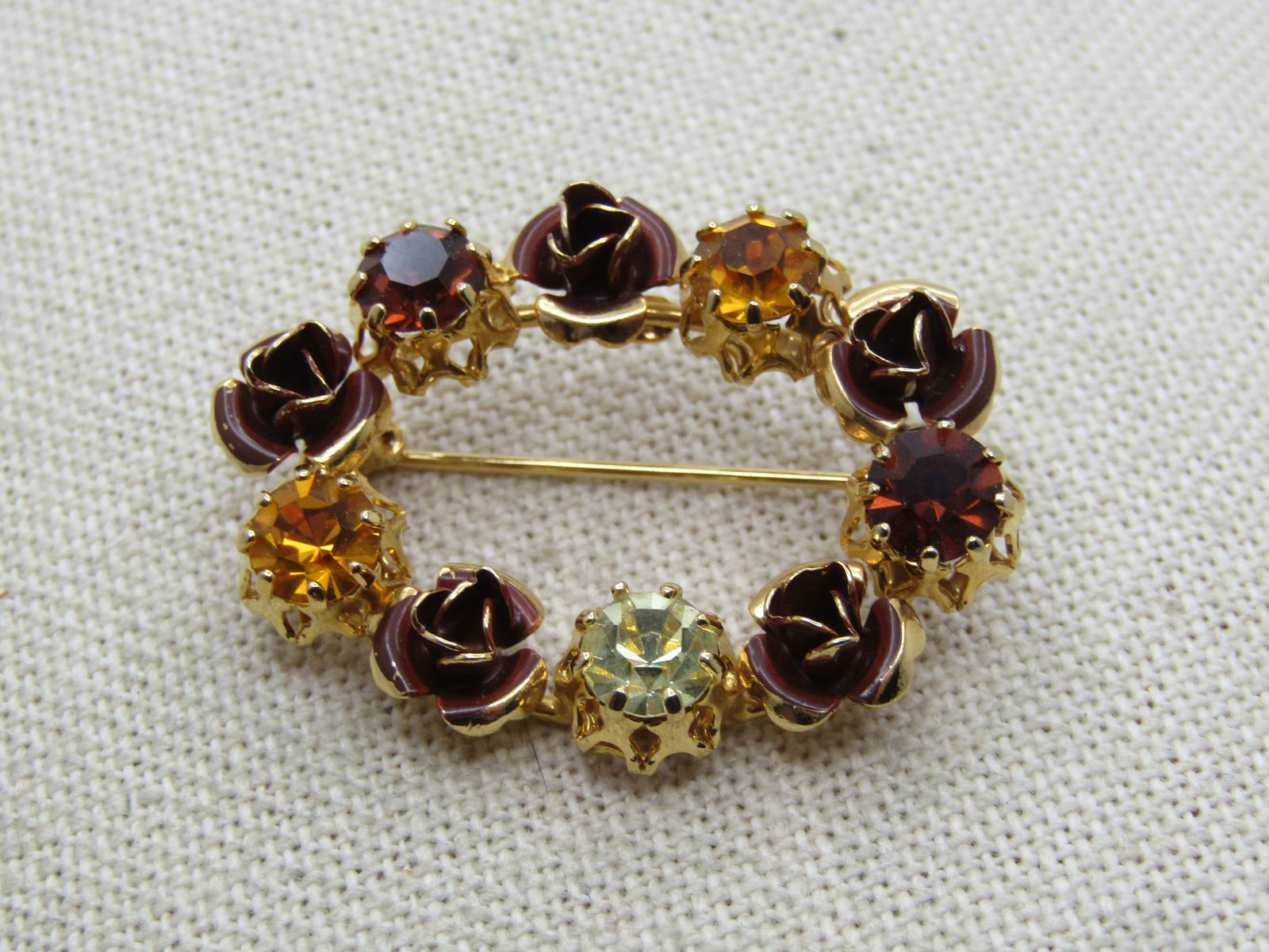 Vintage Austria Crystal Oval Brooch, Rose Blossoms, 1940's-1960's - 2