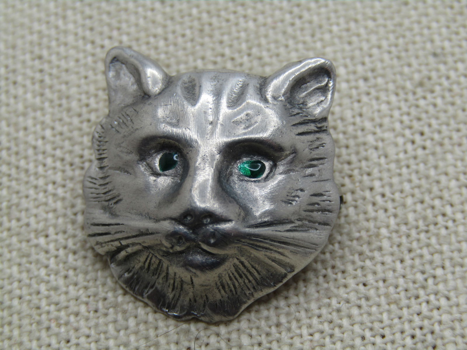 Vintage Pewter Cat Face Brooch/Pendant 1970's-1980's, Signed. - 2