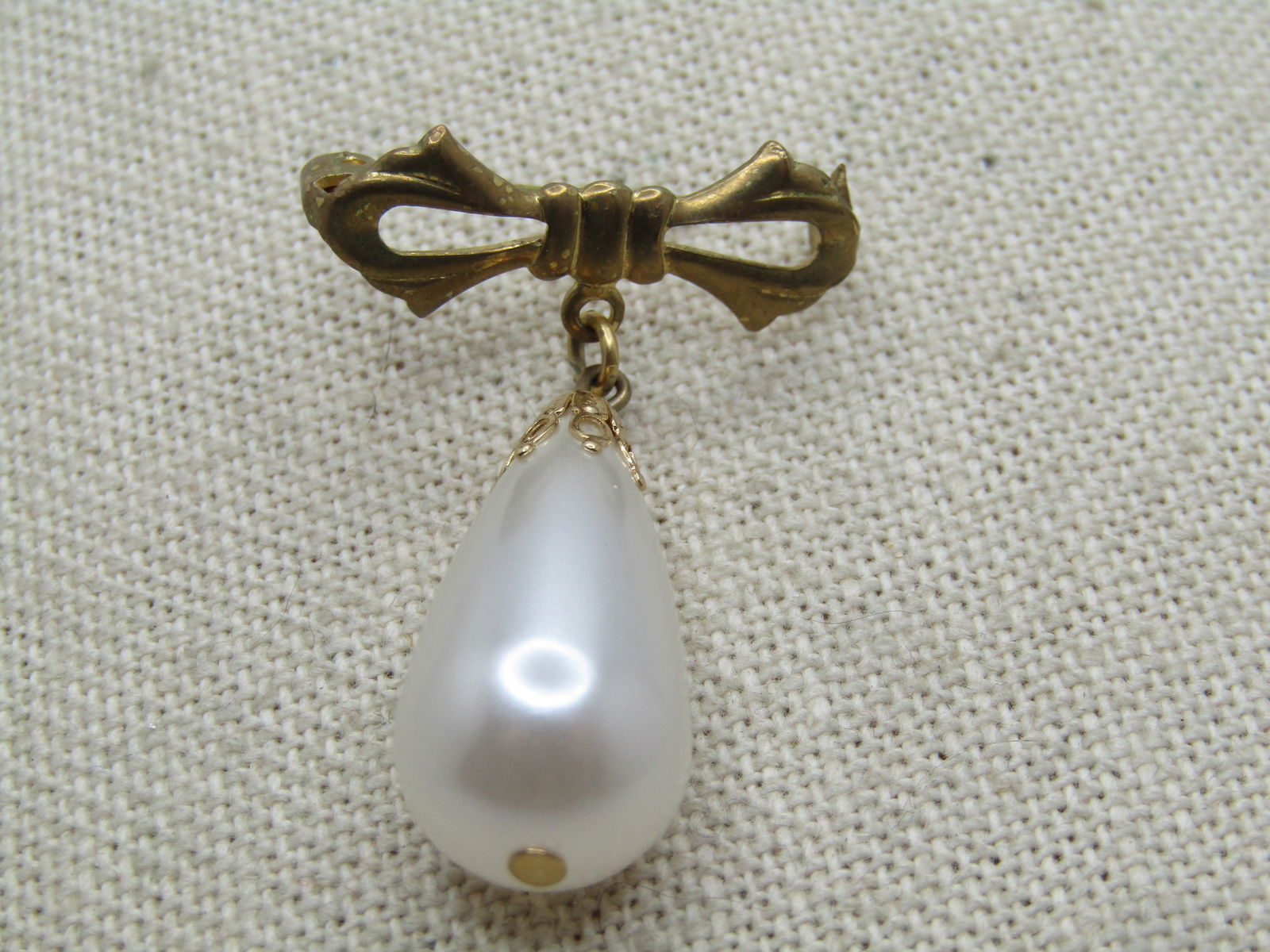 Vintage Bow & Drop Faux Pearl Brooch, 1940's-1950's - 5