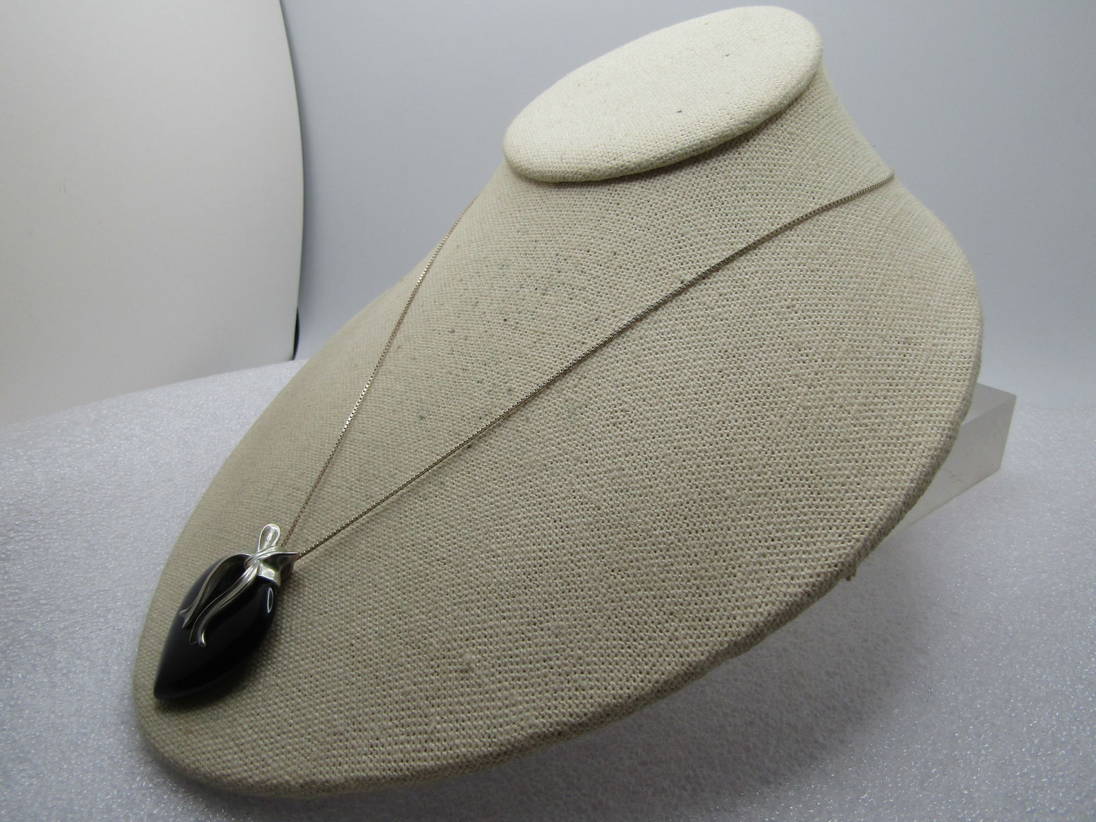 Vintage Sterling Black Onyx Heart Ribbon Necklace, 24". 1980's-1990's - 2