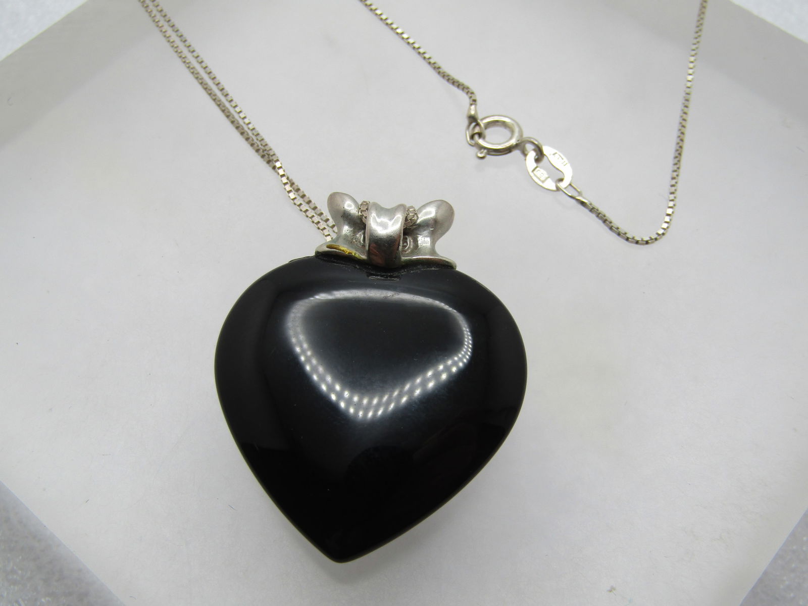 Vintage Sterling Black Onyx Heart Ribbon Necklace, 24". 1980's-1990's - 5