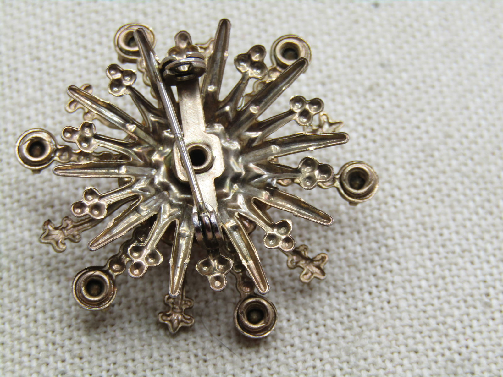 Vintage Red Rhinestone Tiered Brooch, 1940's-1950's - 5