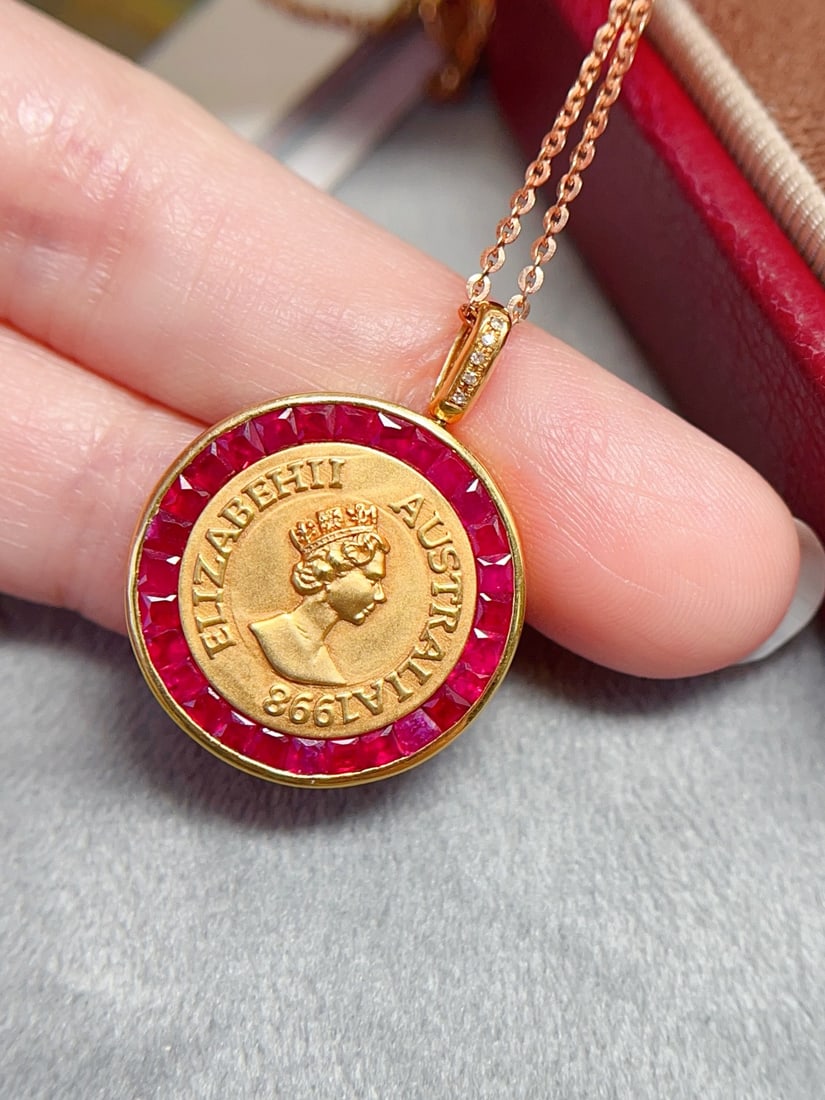 18k Gold Ruby Pendant - 5