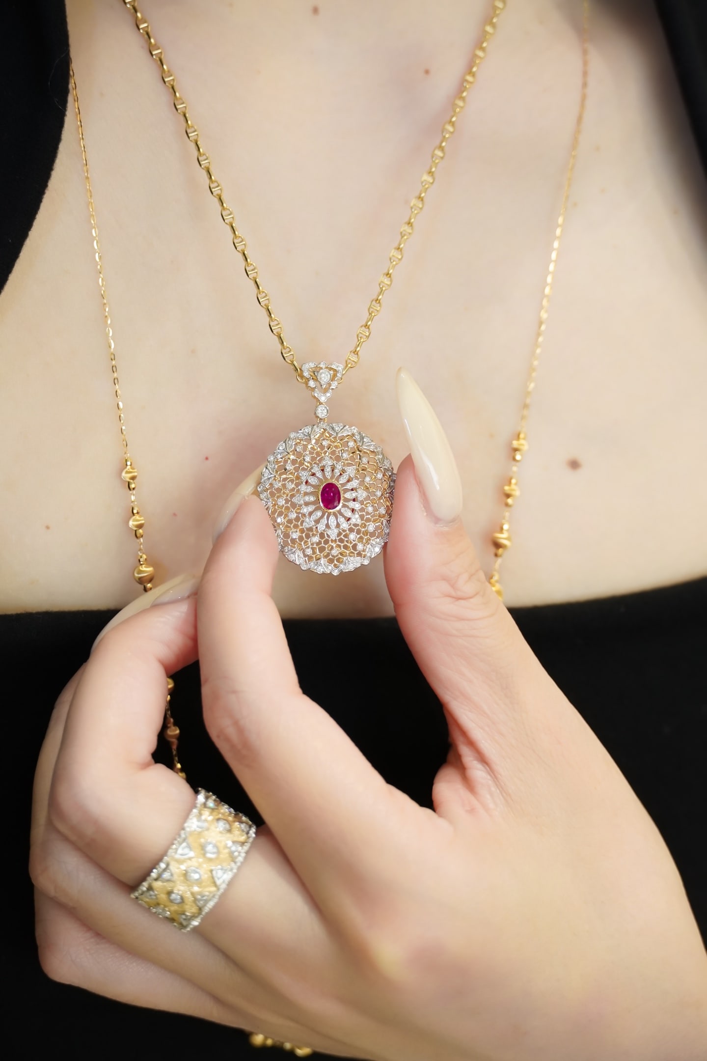 18K Gold Diamond Pigeon Blood Ruby Pendant - 6