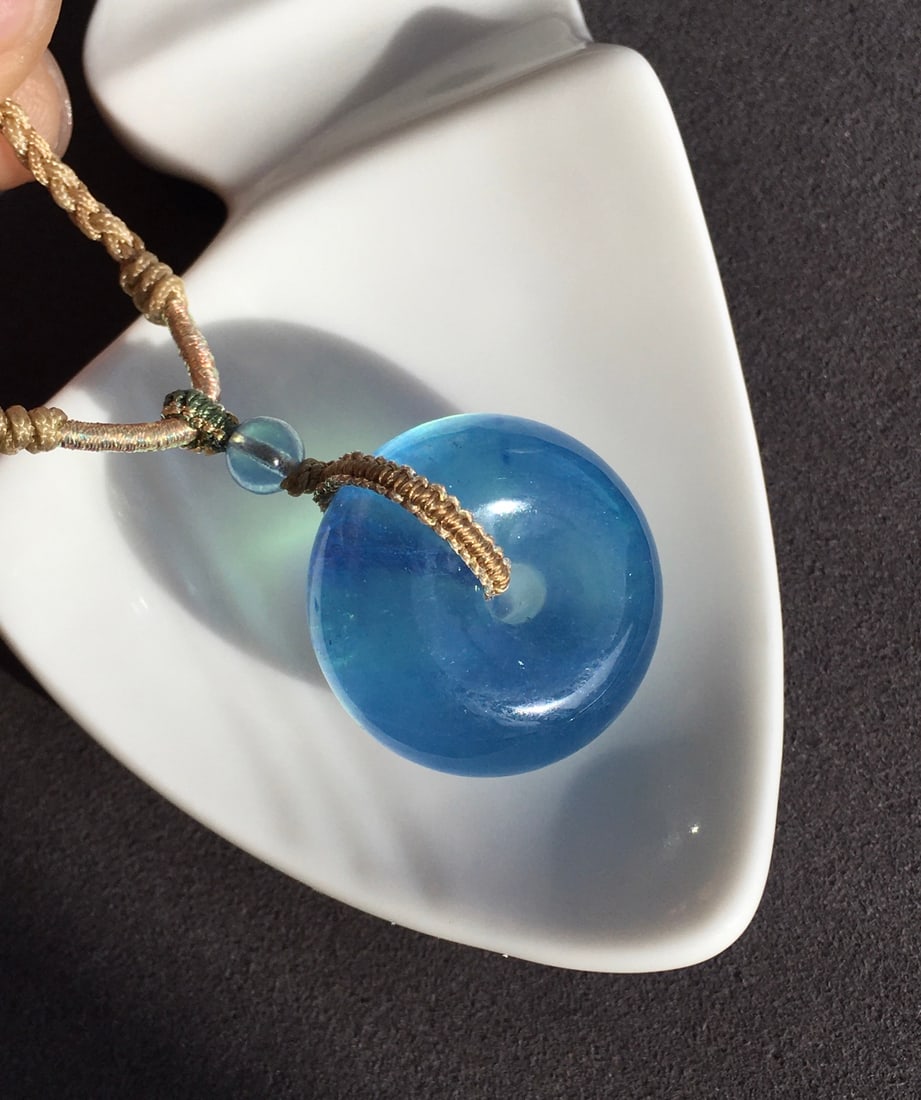 Aquamarine Peace Buckle Pendant - 3