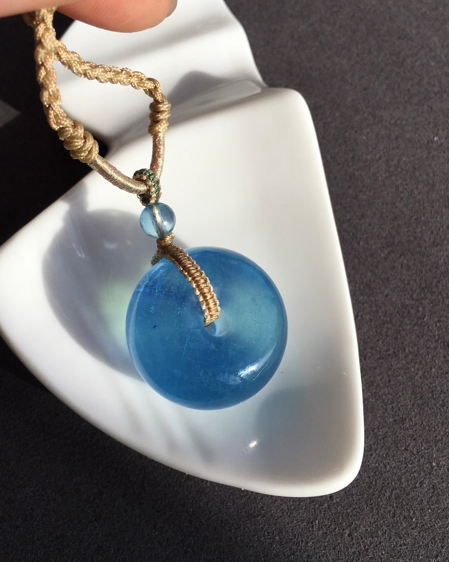 Aquamarine Peace Buckle Pendant - 4