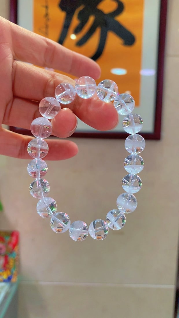 Natural White Phantom Layered Bracelet: Title: Natural White Phantom Layered Bracelet Description: This natural white phantom quartz bracelet, like elves from the snowy mountains, each phantom quartz bead is like a carved snow mountain,