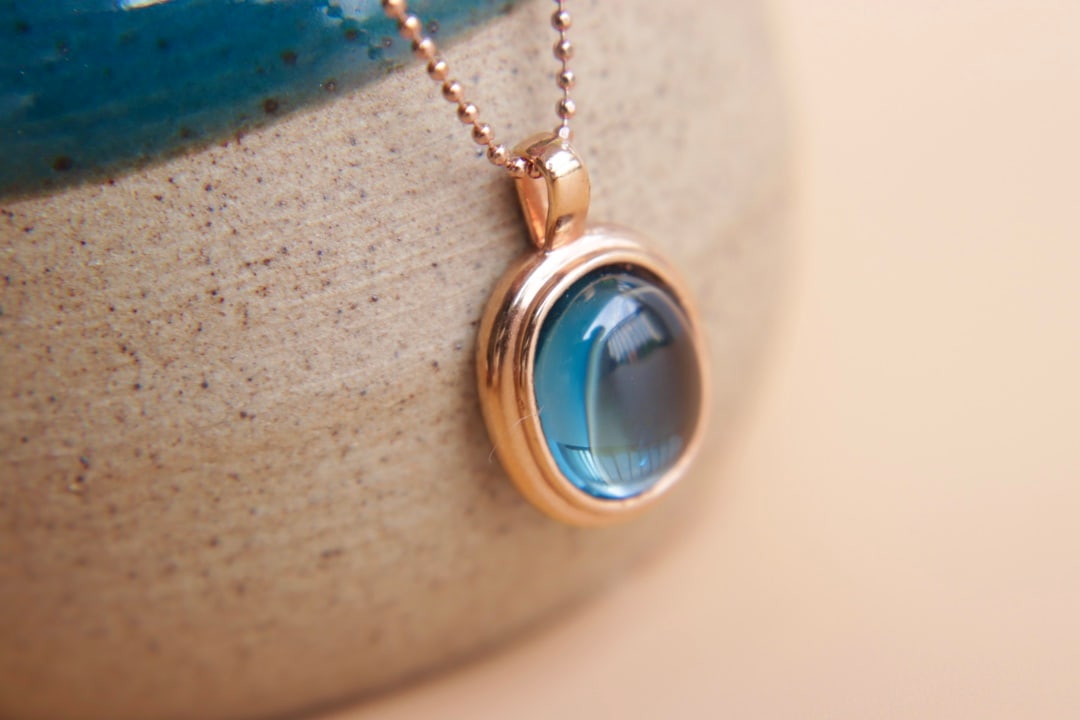 18K gold pendant set with topaz - 3