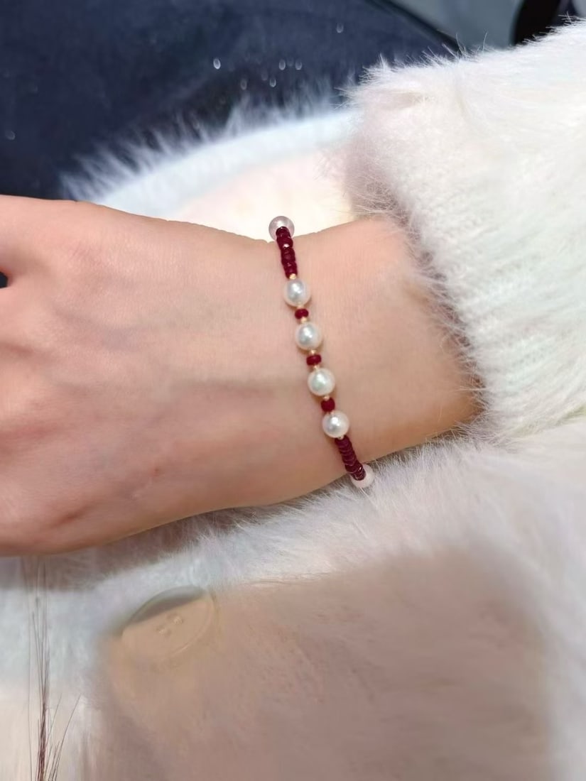 18K Gold Ruby and Pearl Bracelet - 4