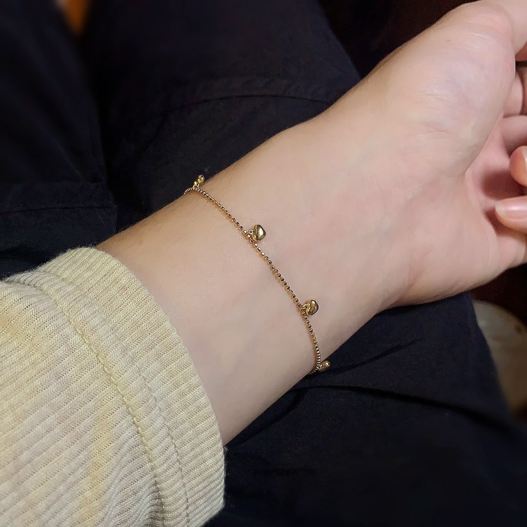 18k Gold Heart Bracelet - 6