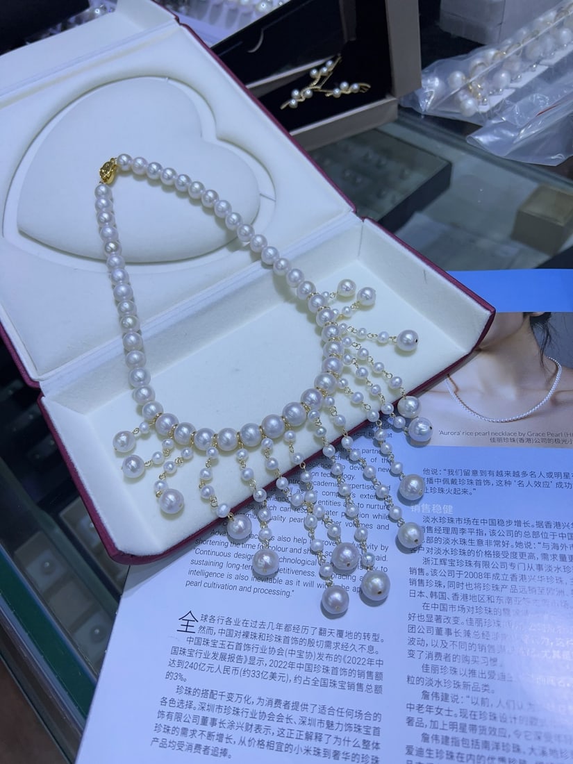 Natural white pearl necklace - 5