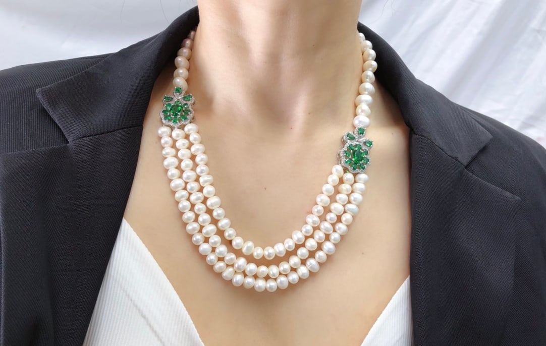 Multi-layered natural white pearl necklace - 4