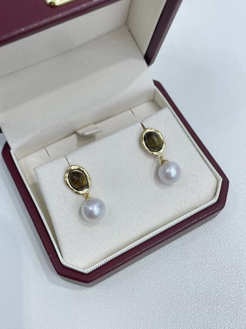 Sterling Silver Freshwater Pearl Necklace - 3