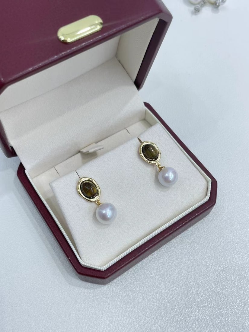 Sterling Silver Freshwater Pearl Necklace - 5