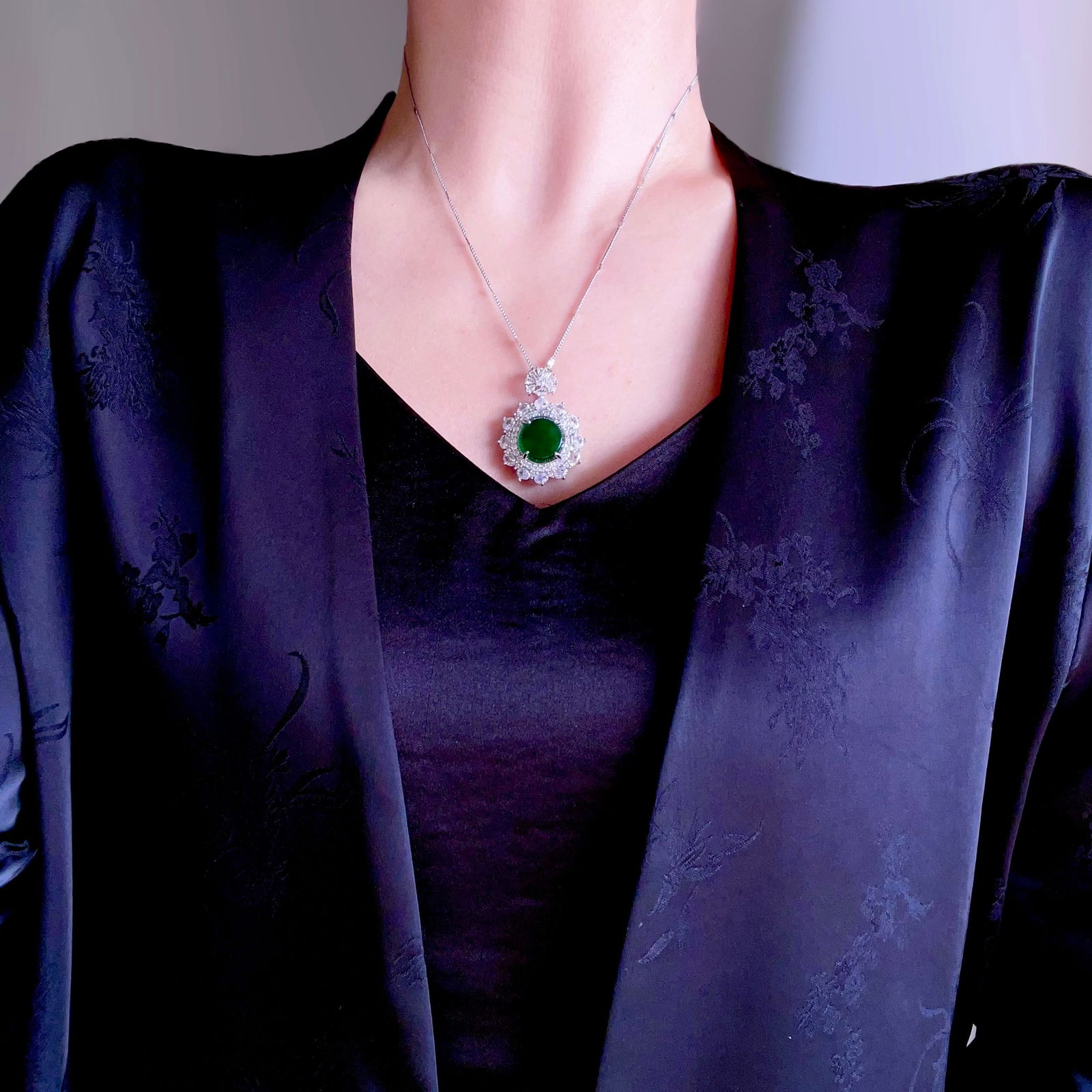 Natural jadeite round pendant - 8