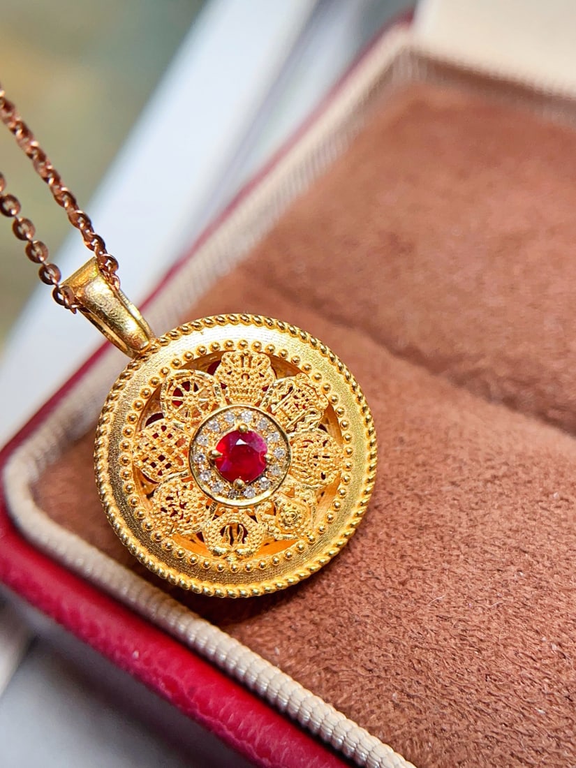 18K Gold Ruby Pendant - 2