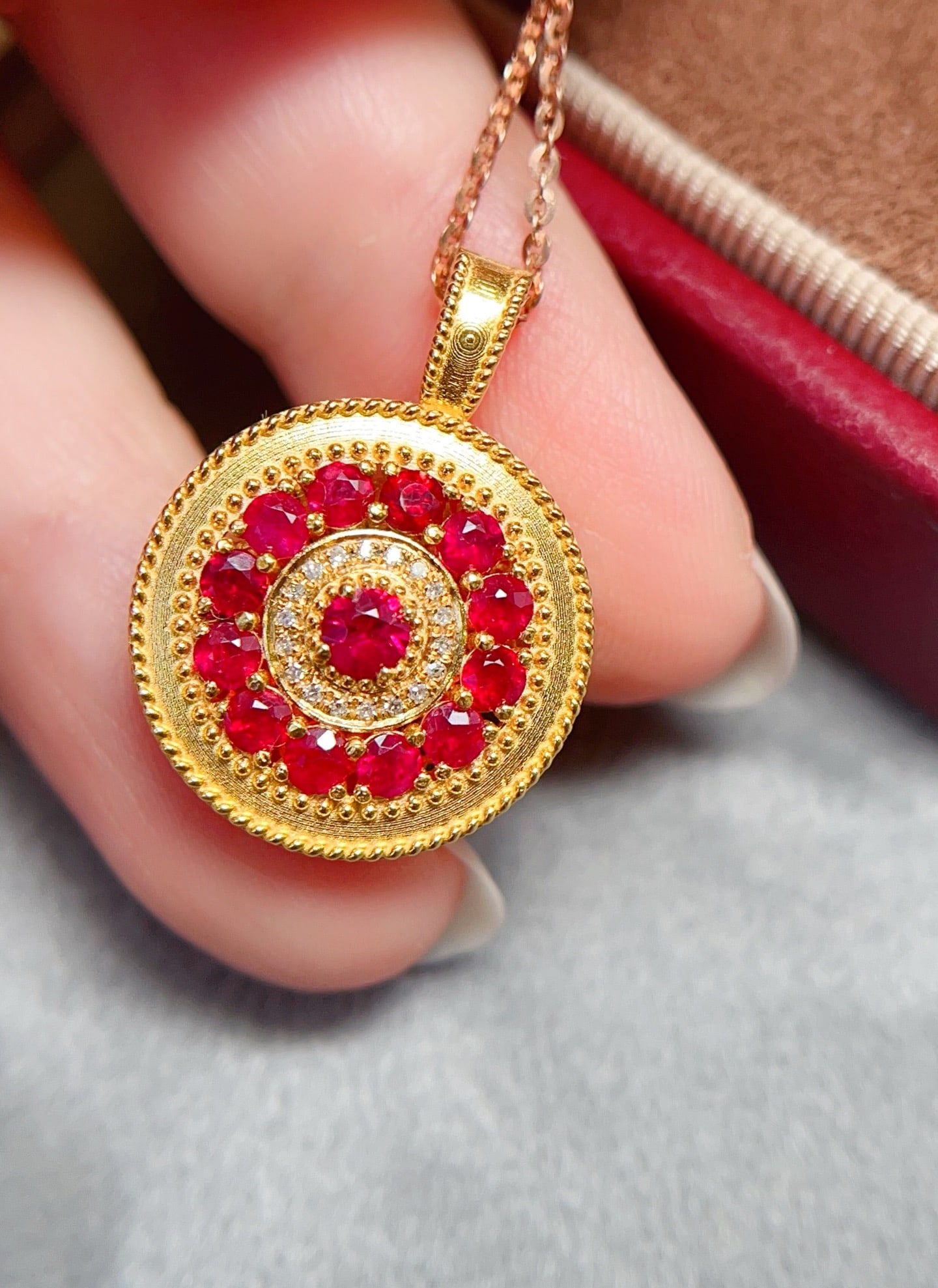 18K Gold Ruby Pendant - 4