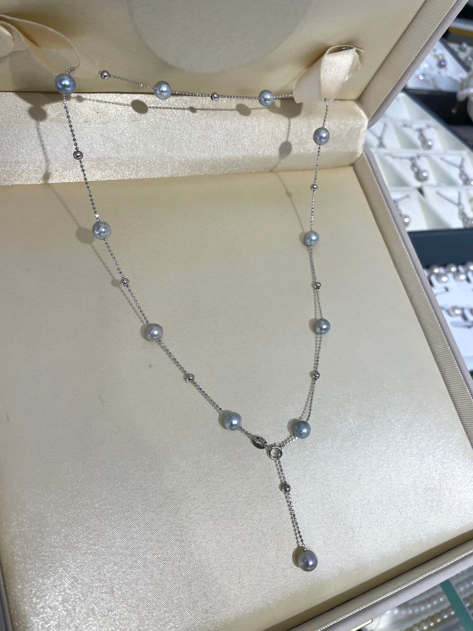 S925 Sterling Silver Pearl Necklace with a Gemstone Sheen - 7
