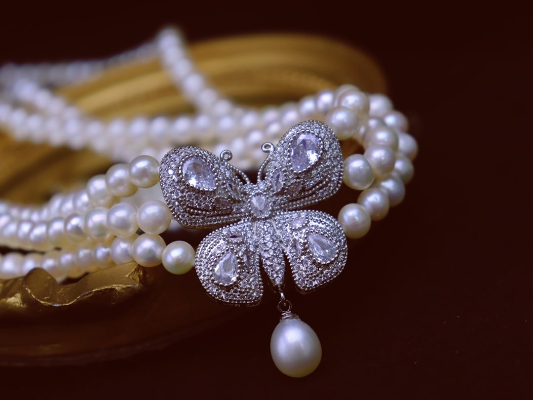 Natural white pearl necklace - 6