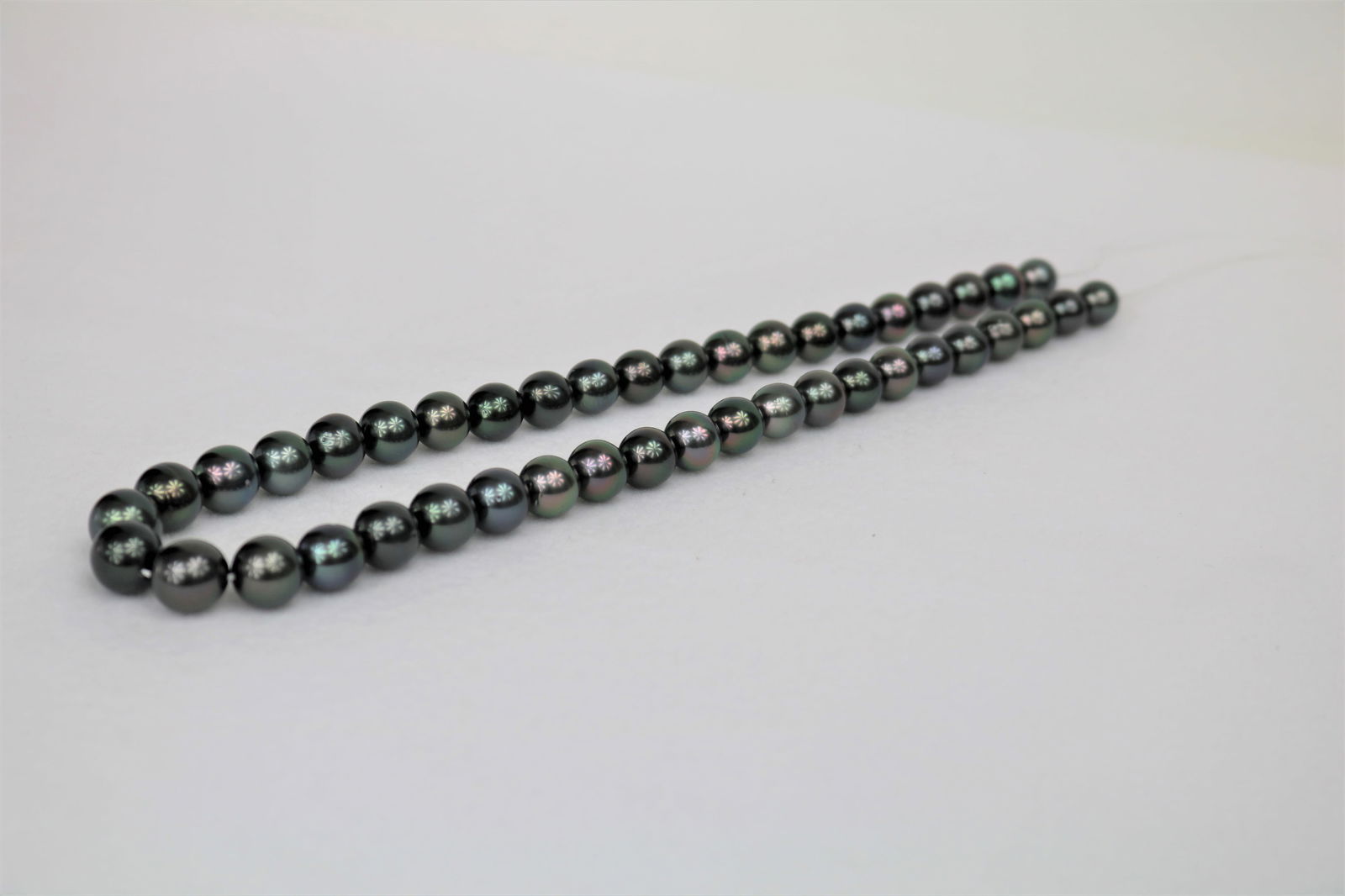 8-10mm Tahitian Round Peacock Necklace with 14k Clasp - 3