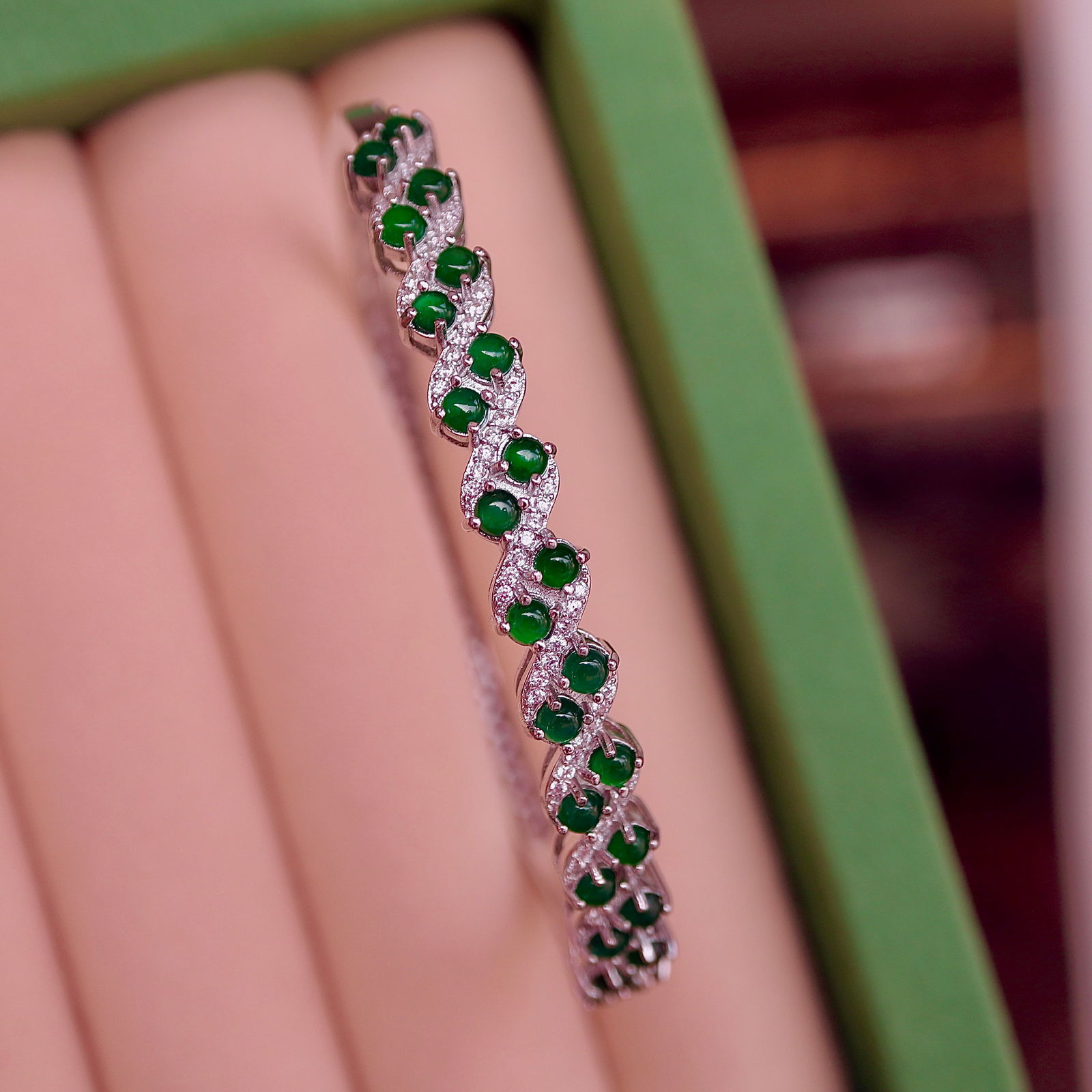 Natural jadeite bangle - 4