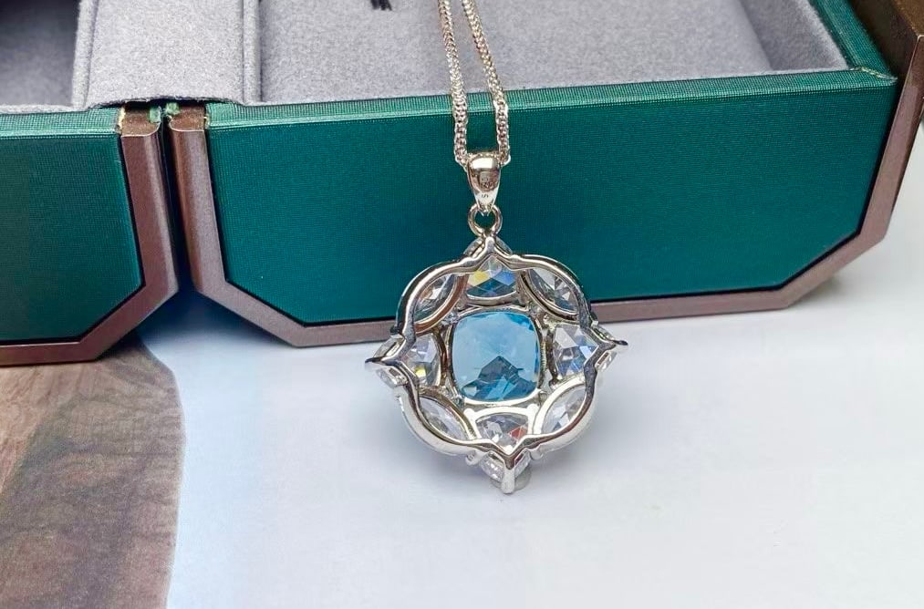 Sterling Silver Topaz Pendant - 3