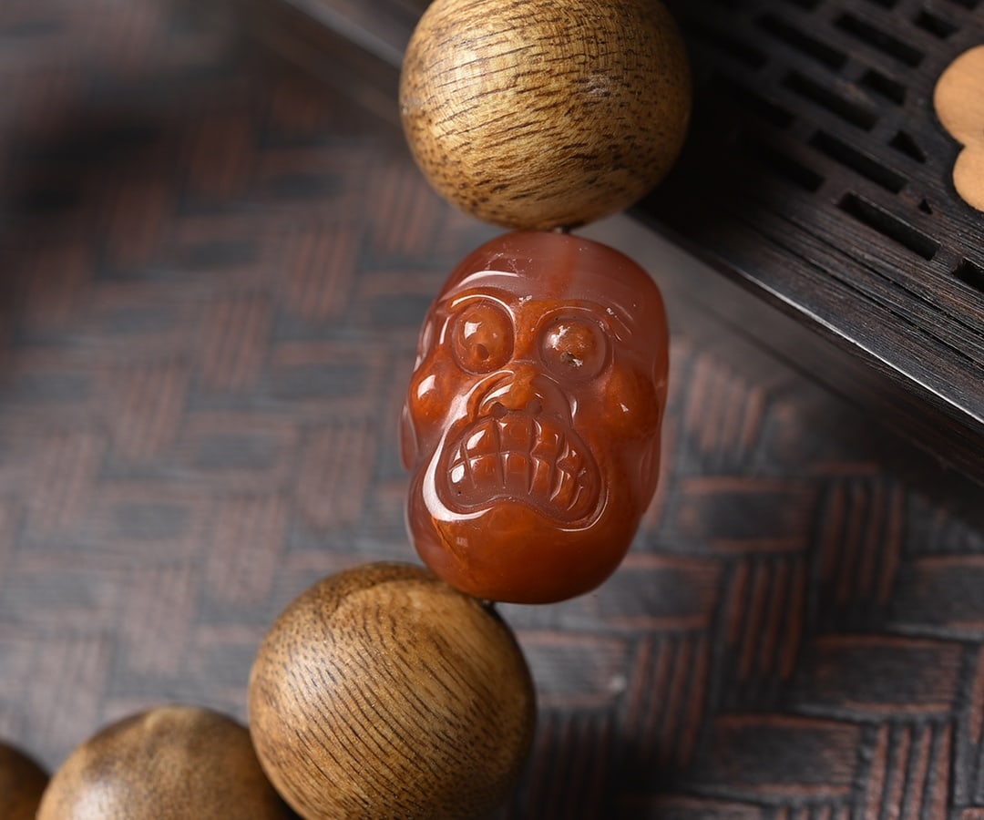 Agarwood bracelet - 4