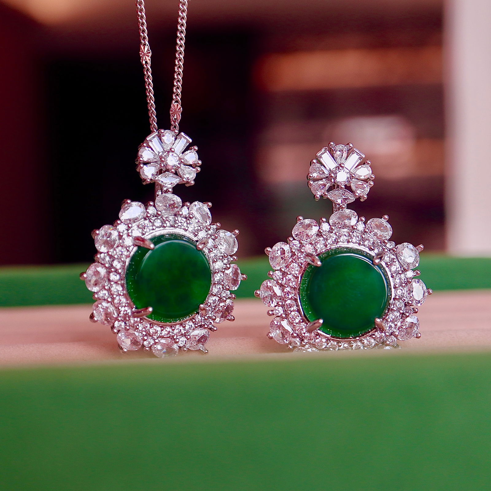 Natural jadeite round pendant - 3