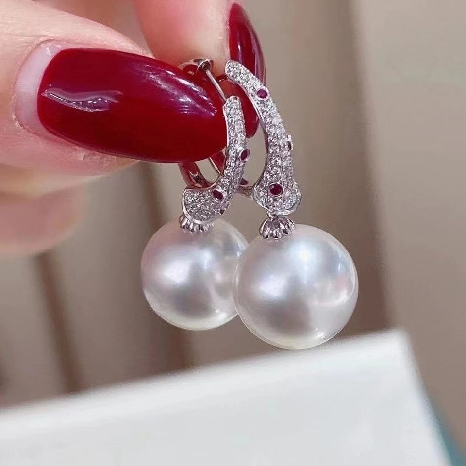 Natural White Pearl Earrings - 3