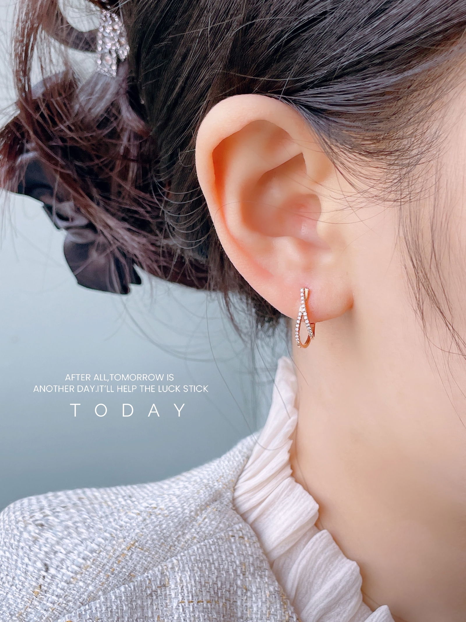 18k Diamond Cross Earrings - 4