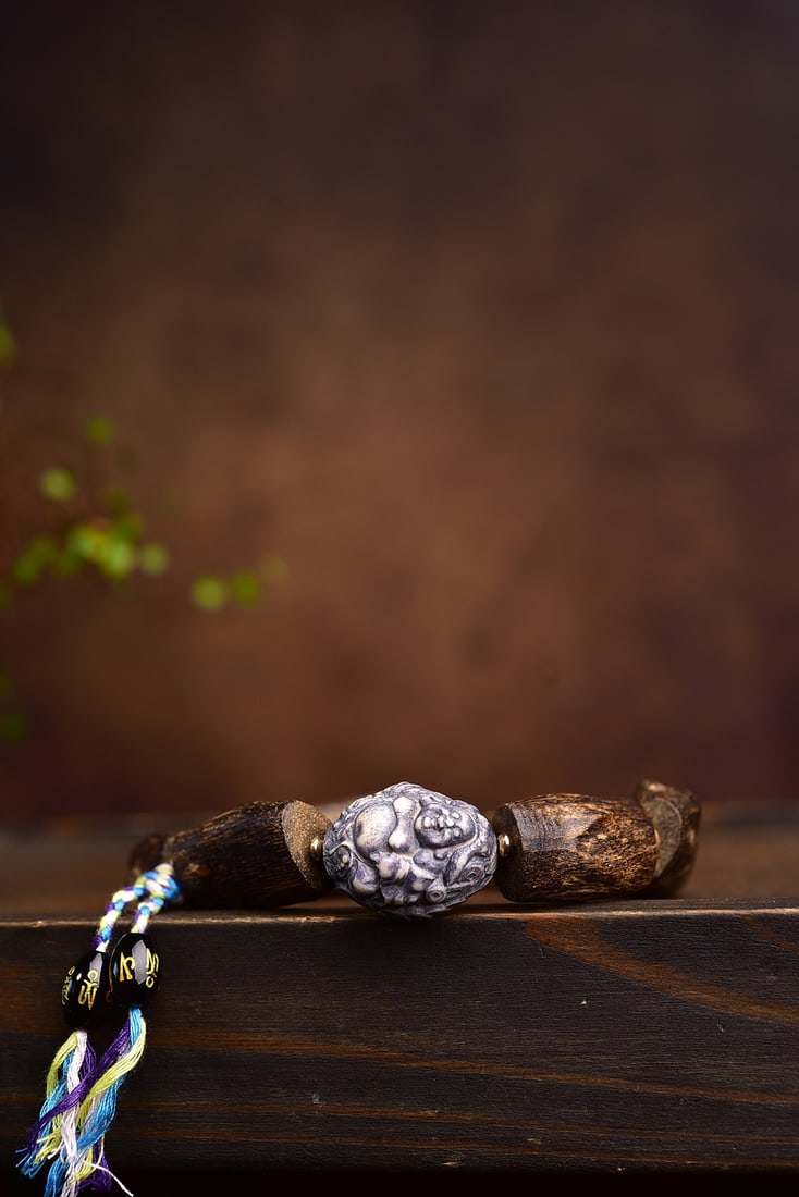 Agarwood bracelet - 3