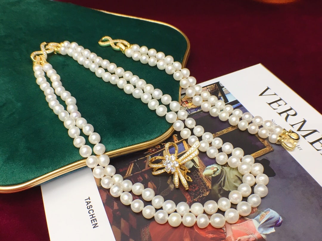 Freshwater Pearl Necklace and Bracelet Set - 6