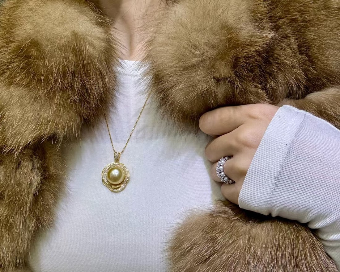 Silver Pearl Pendant Necklace - 4