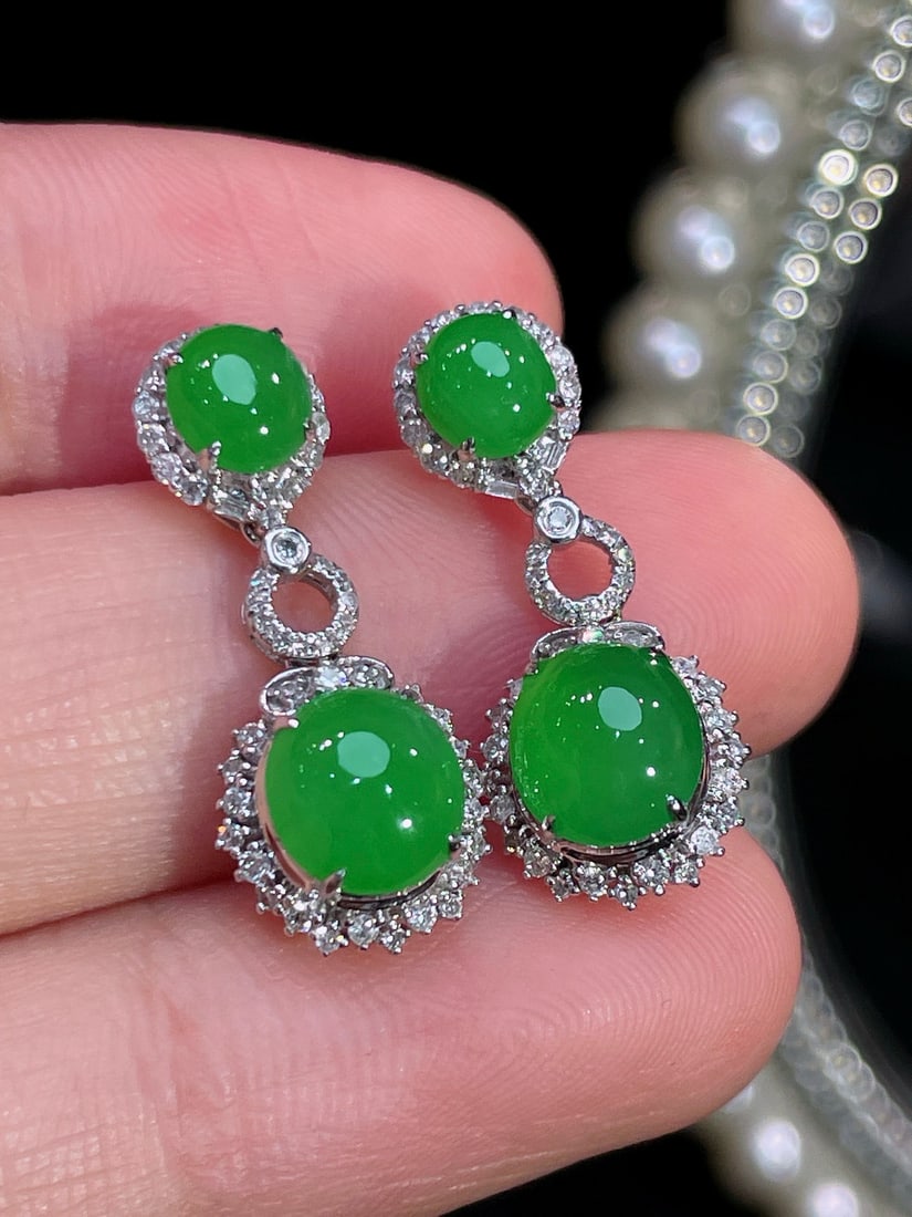 18k gold full green jadeite cabochon earrings - 2