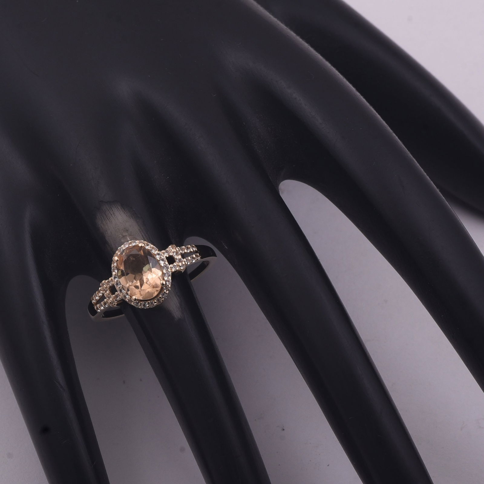 1.24 Ct Oval Tourmaline 9K Gold Ring - 2