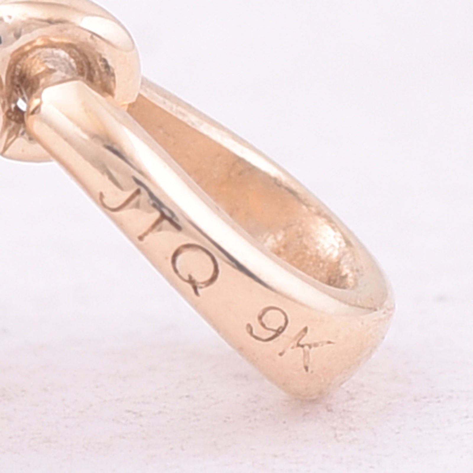 0.79 Ct Round Emerald 9K Gold Pendant - 5