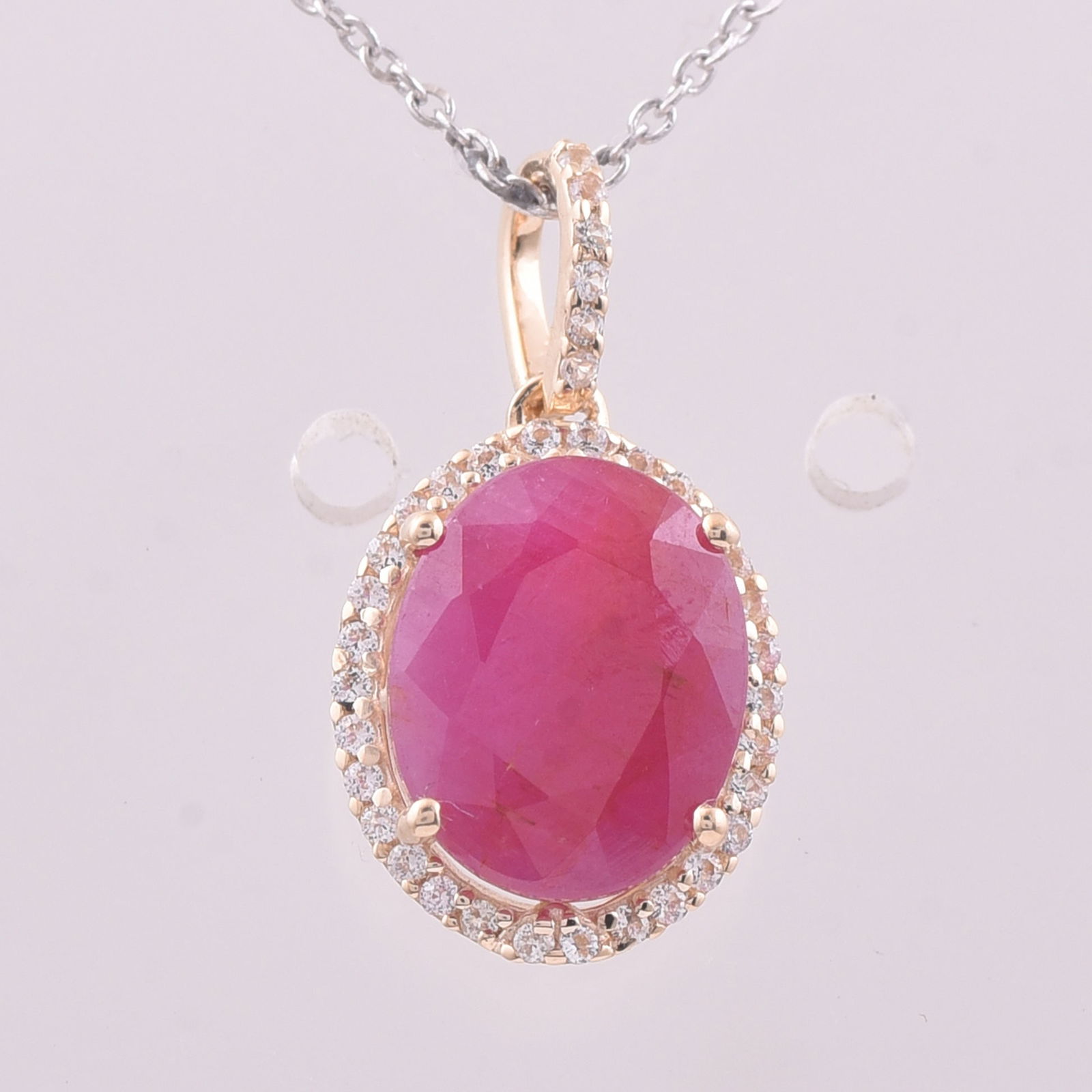3.72 Ct Oval Ruby 9K Gold Pendant (1 of 5)