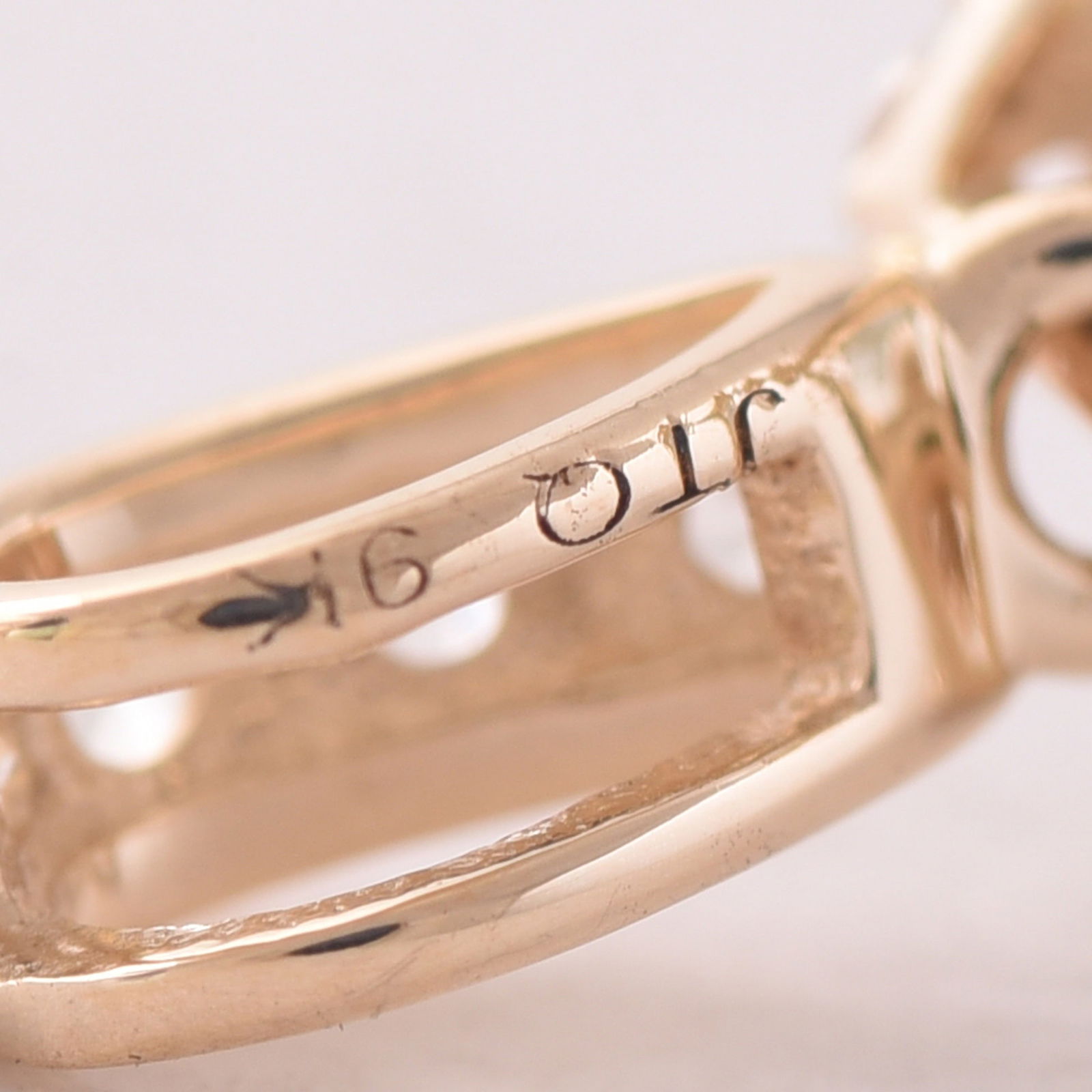 5.49 Ct Pear Aquamarine 9K Gold Pendant - 5